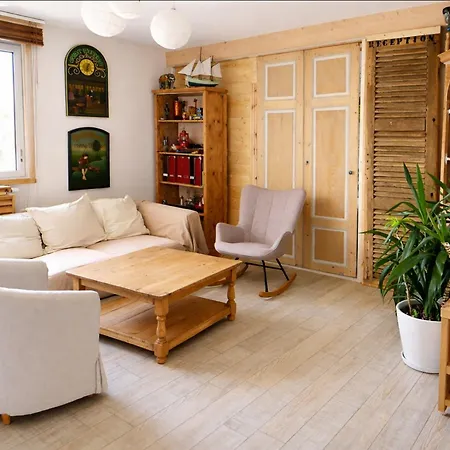 Chez Greg Metro Centre Accommodatie bij particulieren