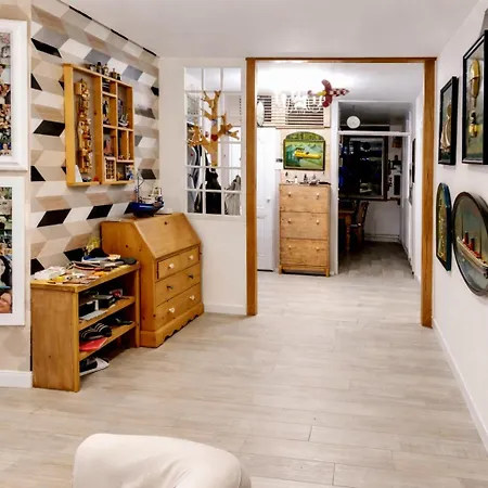 Chez Greg Métro Centre Séjour chez l'habitant